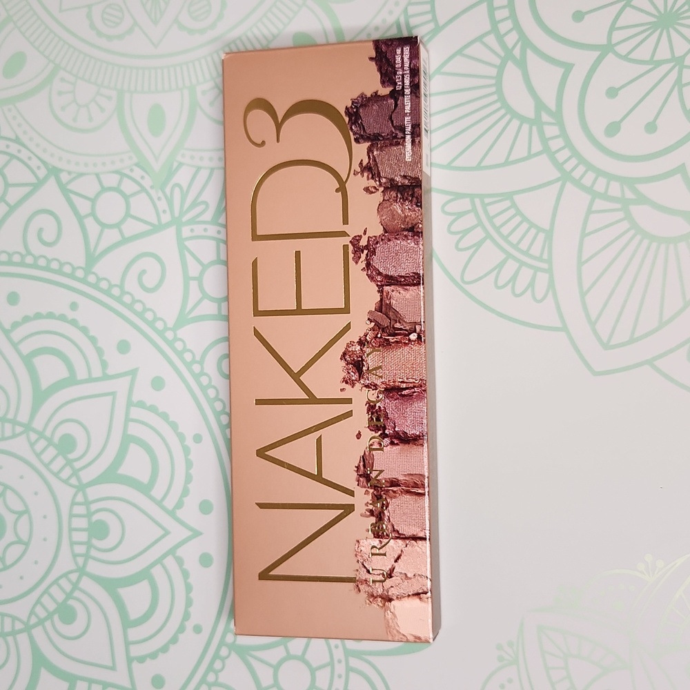 Urban Decay Naked 3 Eyeshadow Palette NIB - Picture 1 of 6